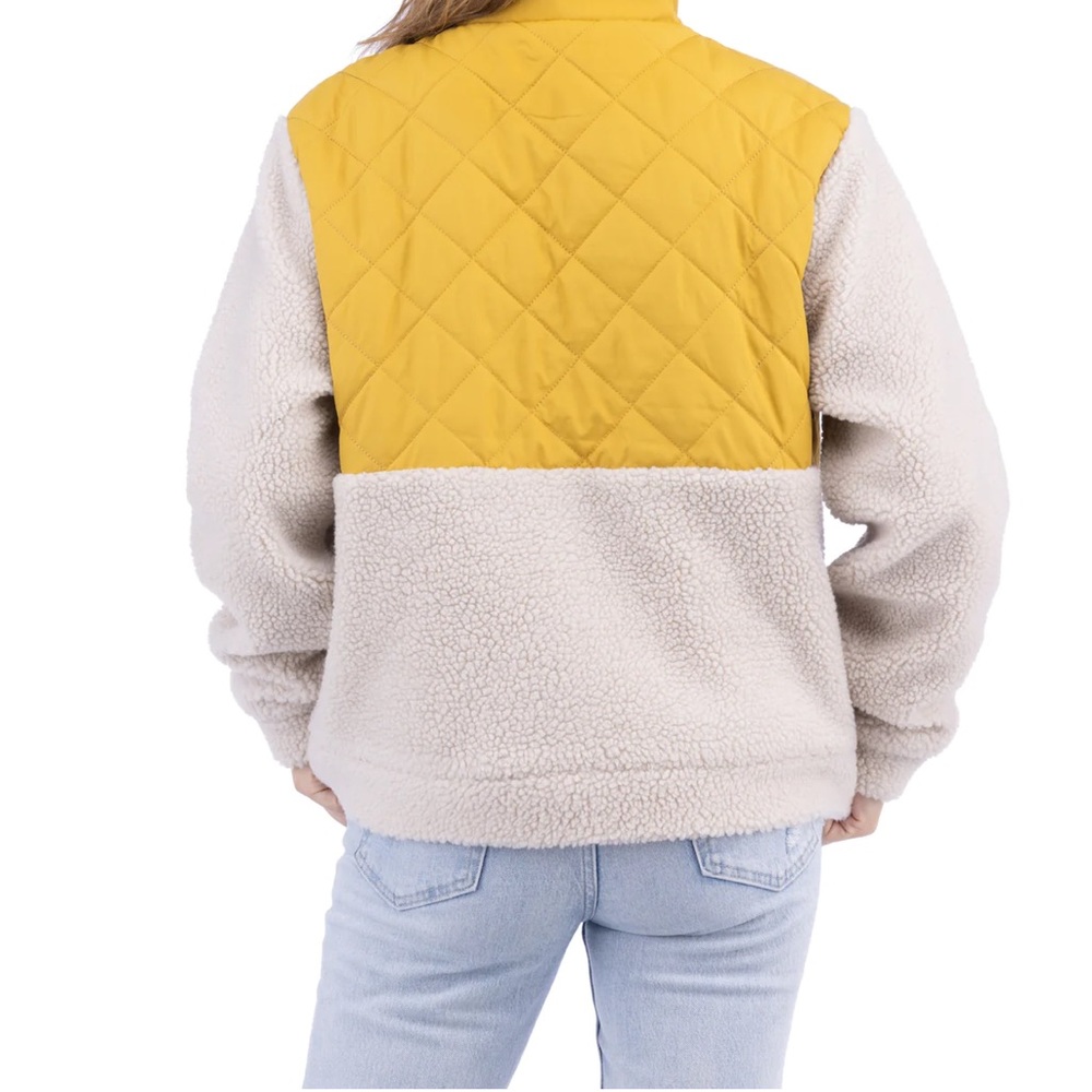 NWT. Luv outdoor women’s Dahlia Berber Jacket